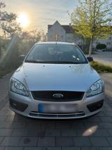 Ford Focus 2006 - Ford Focus aus 2005: Kombi