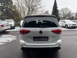 Volkswagen Touran 2.0 TDI DSG 7-Sitze, 2x R-line ,Pano,Ahk - Volkswagen Touran: 7 Sitze