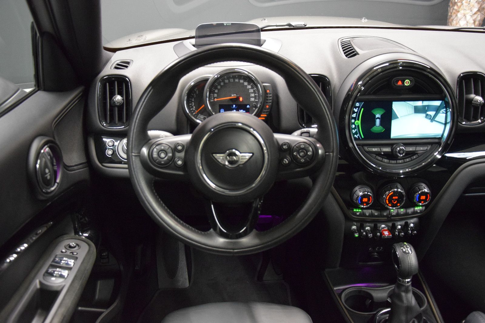 Fahrzeugabbildung MINI Countryman S Pano ACC HuD LED 1.Hand