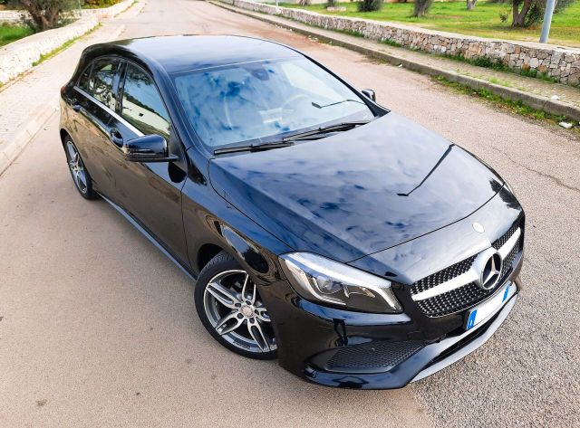 Mercedes-Benz Mercedes-benz A 180 d Premium AMG