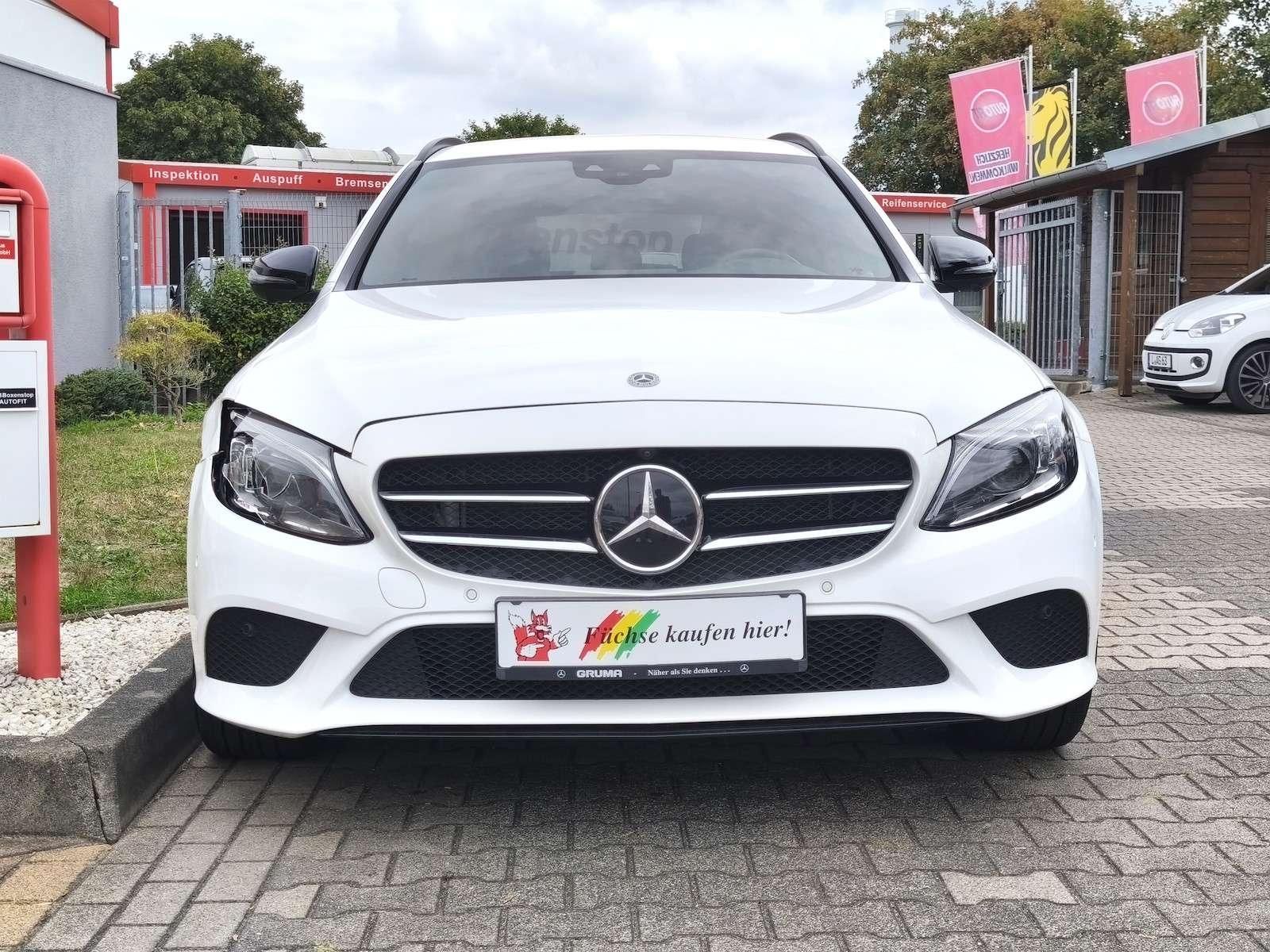 Fahrzeugabbildung Mercedes-Benz C300d T 4Matic Multibeam/Sound/Memory/StandHz