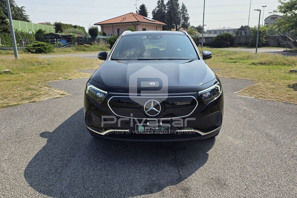 Mercedes-Benz MERCEDES EQA 250 Sport imagem 2