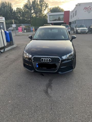 Audi A1 Ambition 1,6TDI