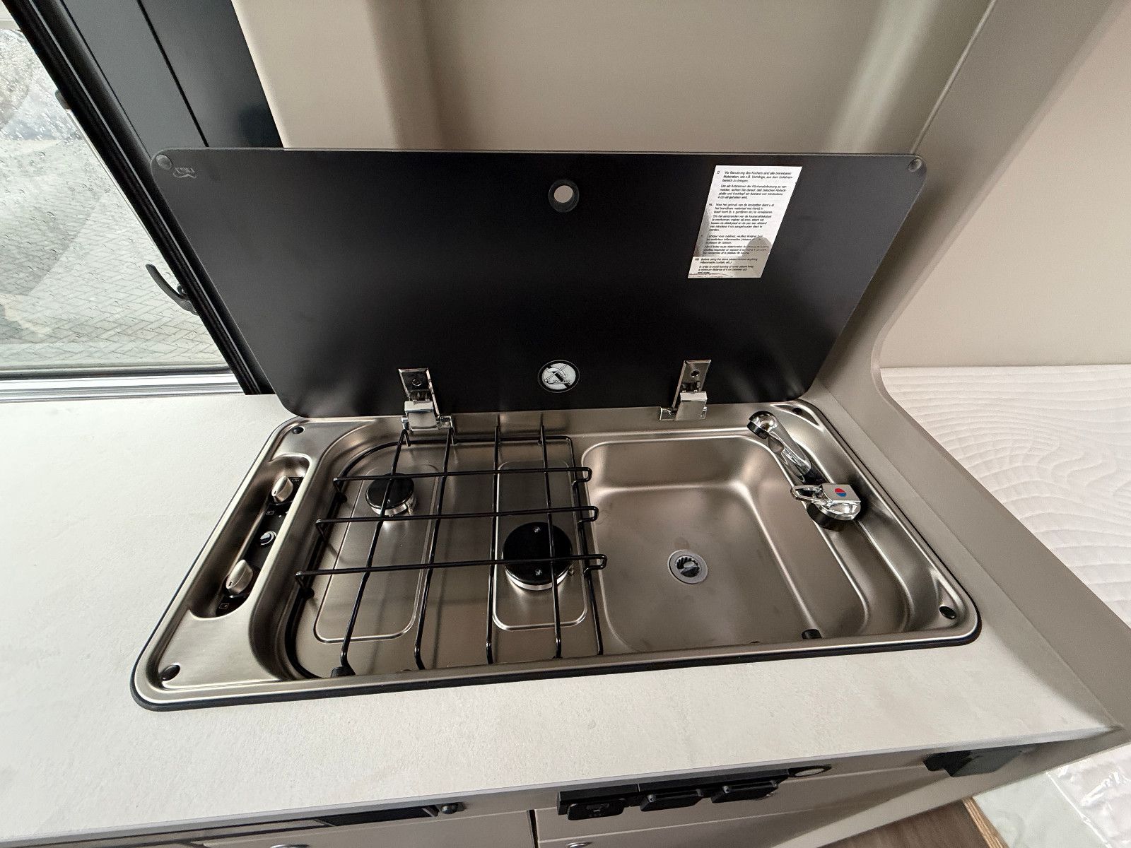 Fahrzeugabbildung Carado Pro CV 600 - 5.307€ SPAREN!