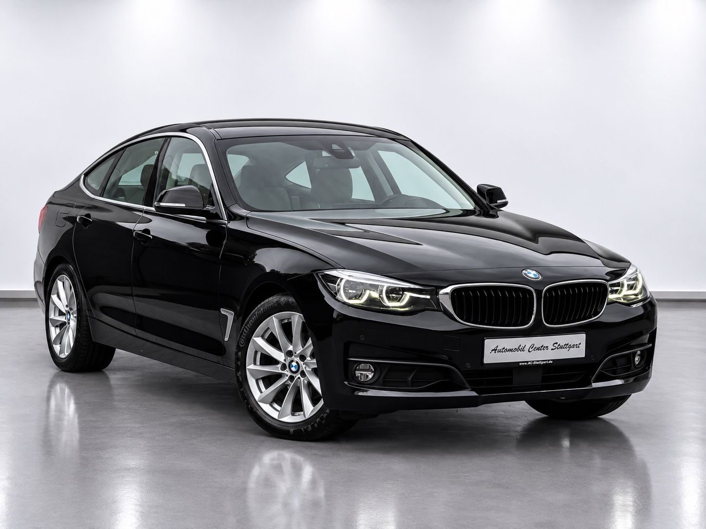 BMW 320 Gran Turismo M LENKRAD+T-LEDER+ACC+HUD+LED imagem 3