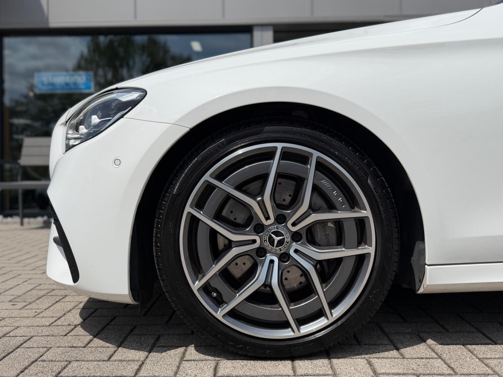 Mercedes-Benz E 220 d AMG-Line /Panoramadach/MFL