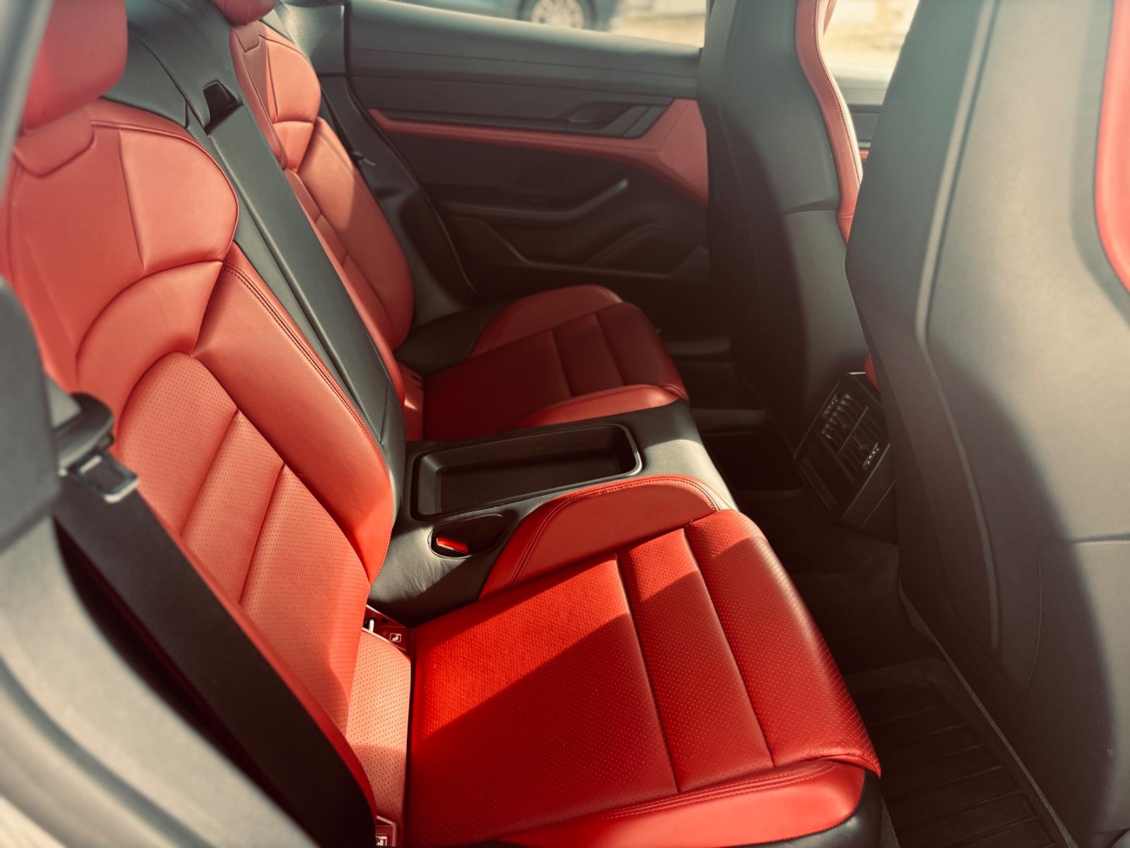 PORSCHE TAYCAN 4S PERFORMANCE+ 571CH
