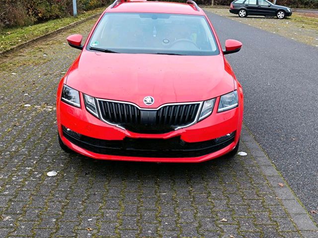 Skoda SKODA OCTAVIA COMBI (DRIVE)