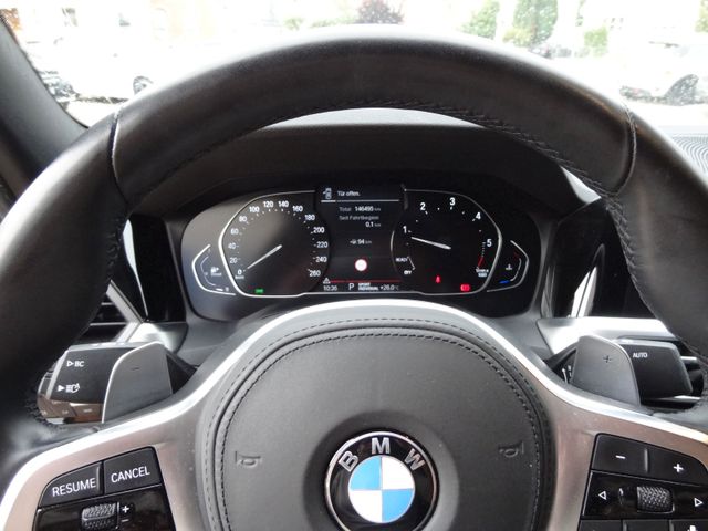Fahrzeugabbildung BMW 320d xDrive M Sport/2.Hd/Leder/Navi/Kam/LED/