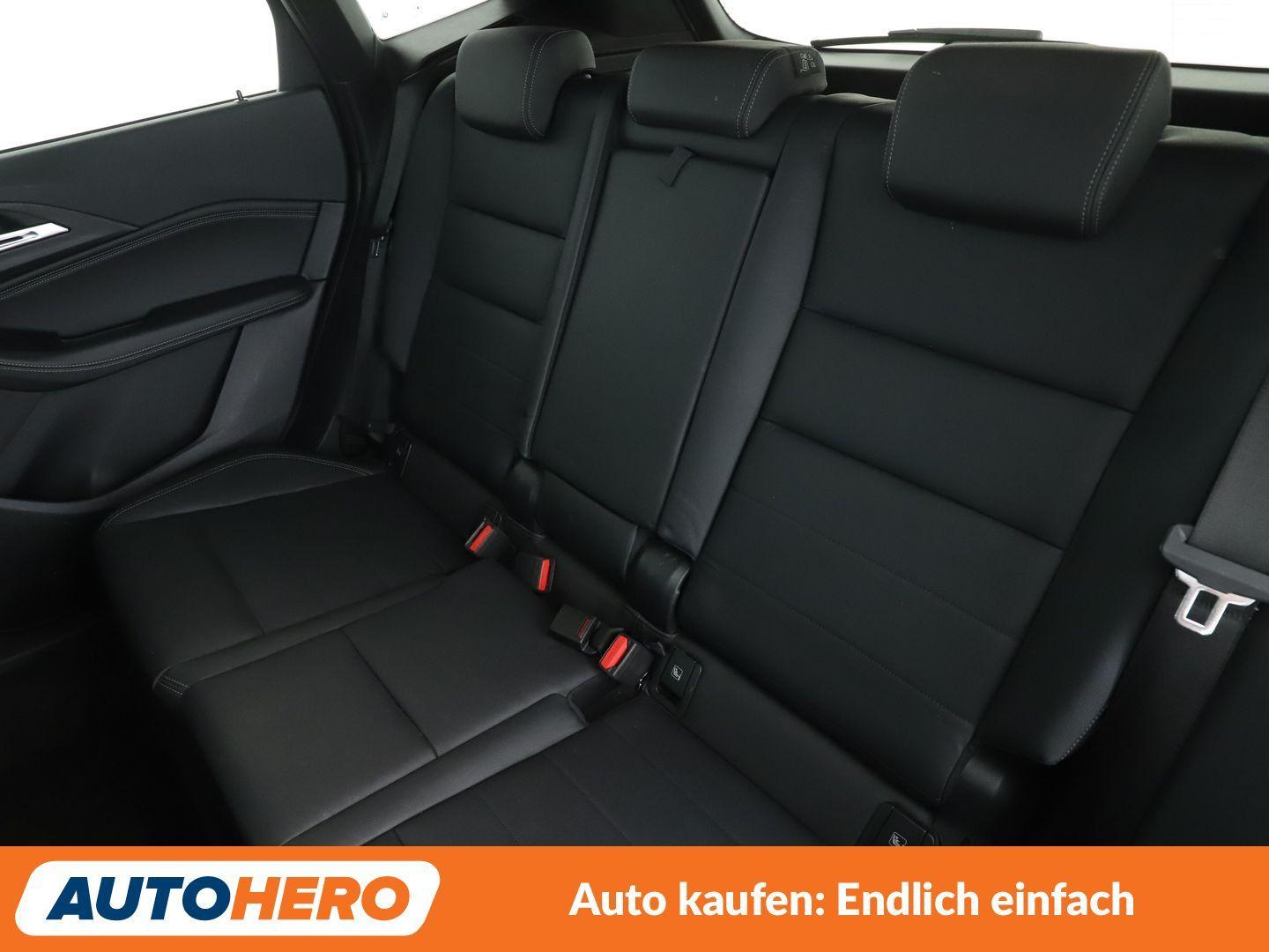 BMW 220 2er 220i Active Tourer Mild-Hybrid M Sport Aut., миниатюра 13