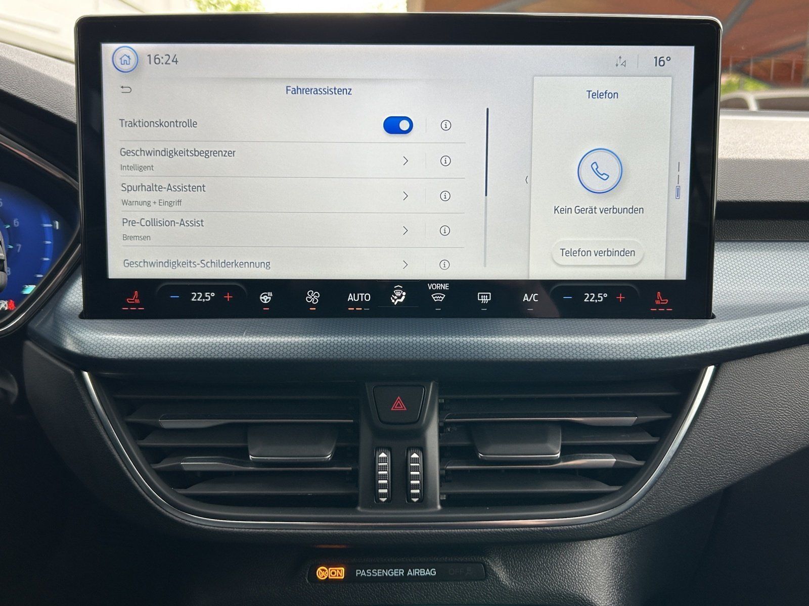 Fahrzeugabbildung Ford Focus 1.0 EcoBoost Active X LED/KAMERA/NAVI/GRA/