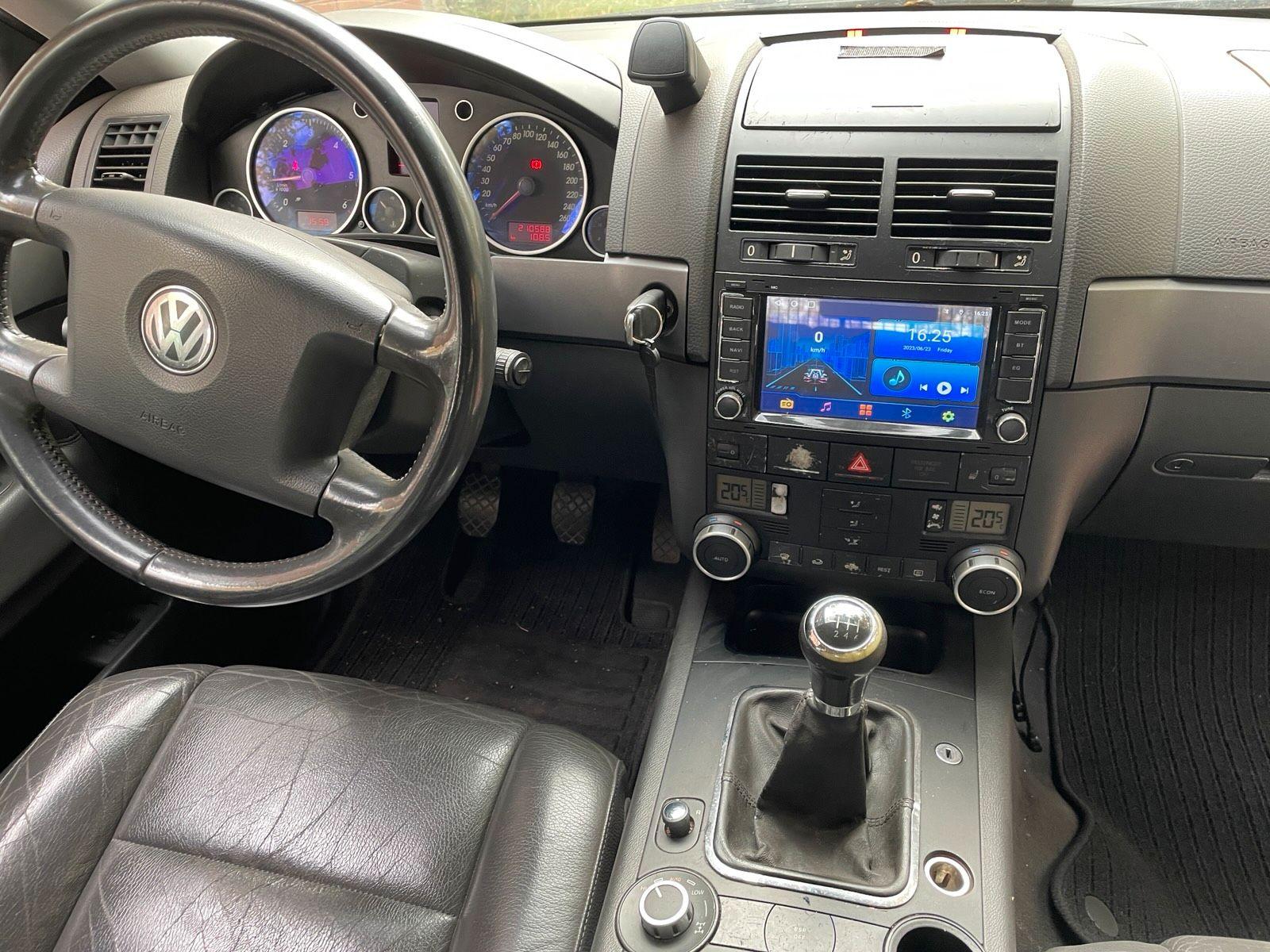 Volkswagen Touareg 2004 — photo 9