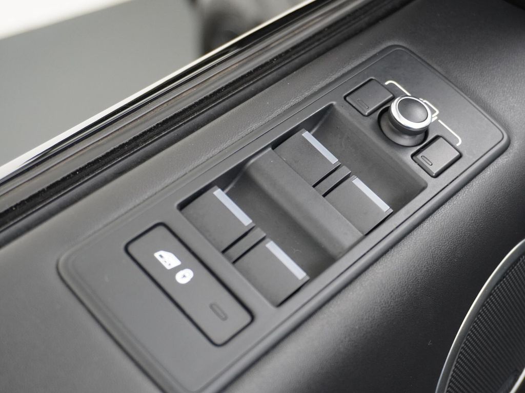 Land Rover Range Rover Sport 5.0 V8 Supercharged SVR