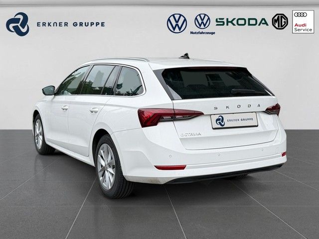 Skoda Octavia — fotografia 3