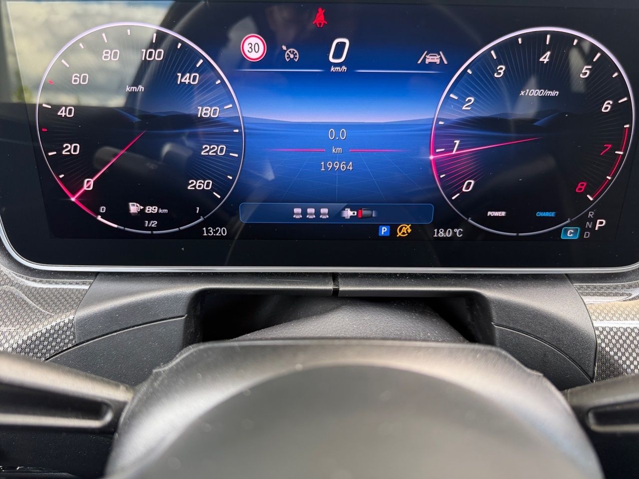 Fahrzeugabbildung Mercedes-Benz C 180 T AMG+NIGHT+KOMFORT-PLUS+LENKRADHEIZ+19''+