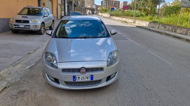 Fiat Bravo 1.6 MJT 105 CV DPF Emotion