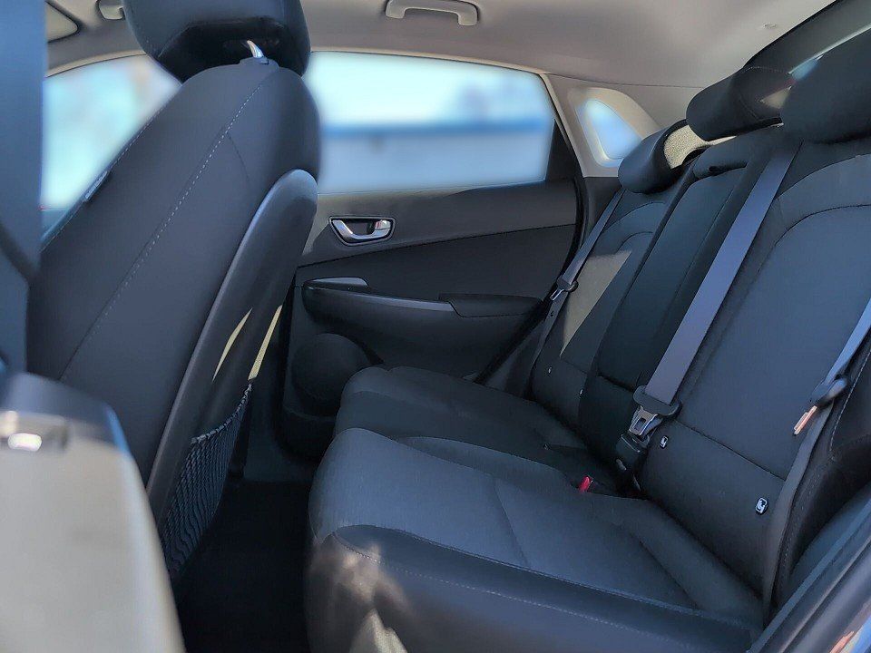 Fahrzeugabbildung Hyundai KONA EV 64kWh SELECT 484KM-RW GARANTIE-12.2030++