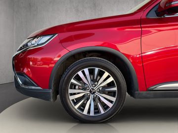 Mitsubishi Outlander - 6
