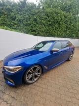 BMW 550d Blau - BMW 550: D