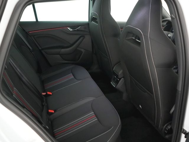 Kamiq MONTE CARLO TSI DSG+LED+NAVI+PANORAMADACH+