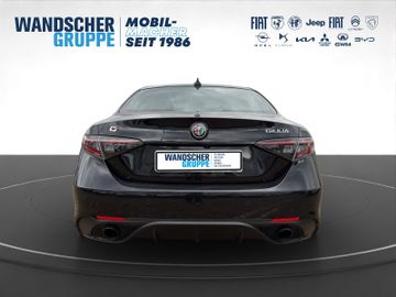 Alfa Romeo Giulia 2.2 JTDM Veloce Q4 Kam.+KeyLess+Pano+SHZ