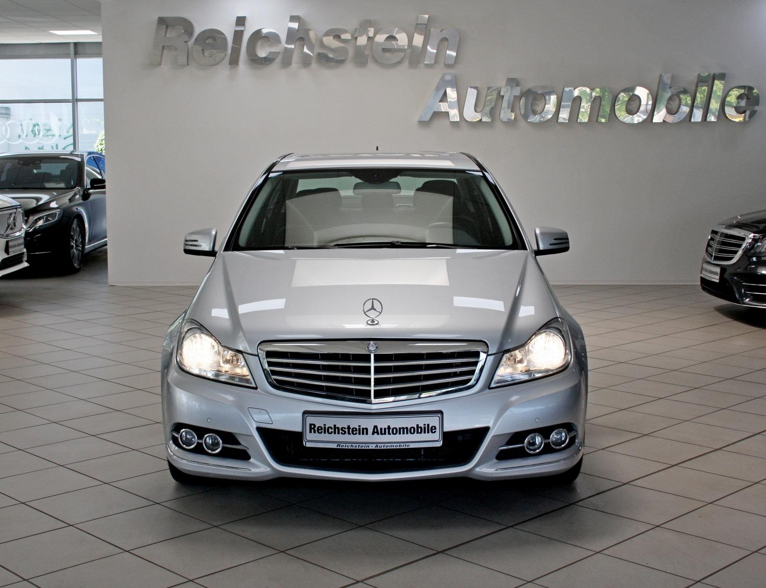 Mercedes-Benz C 350 4M LEDER MB SCHECKHEFT