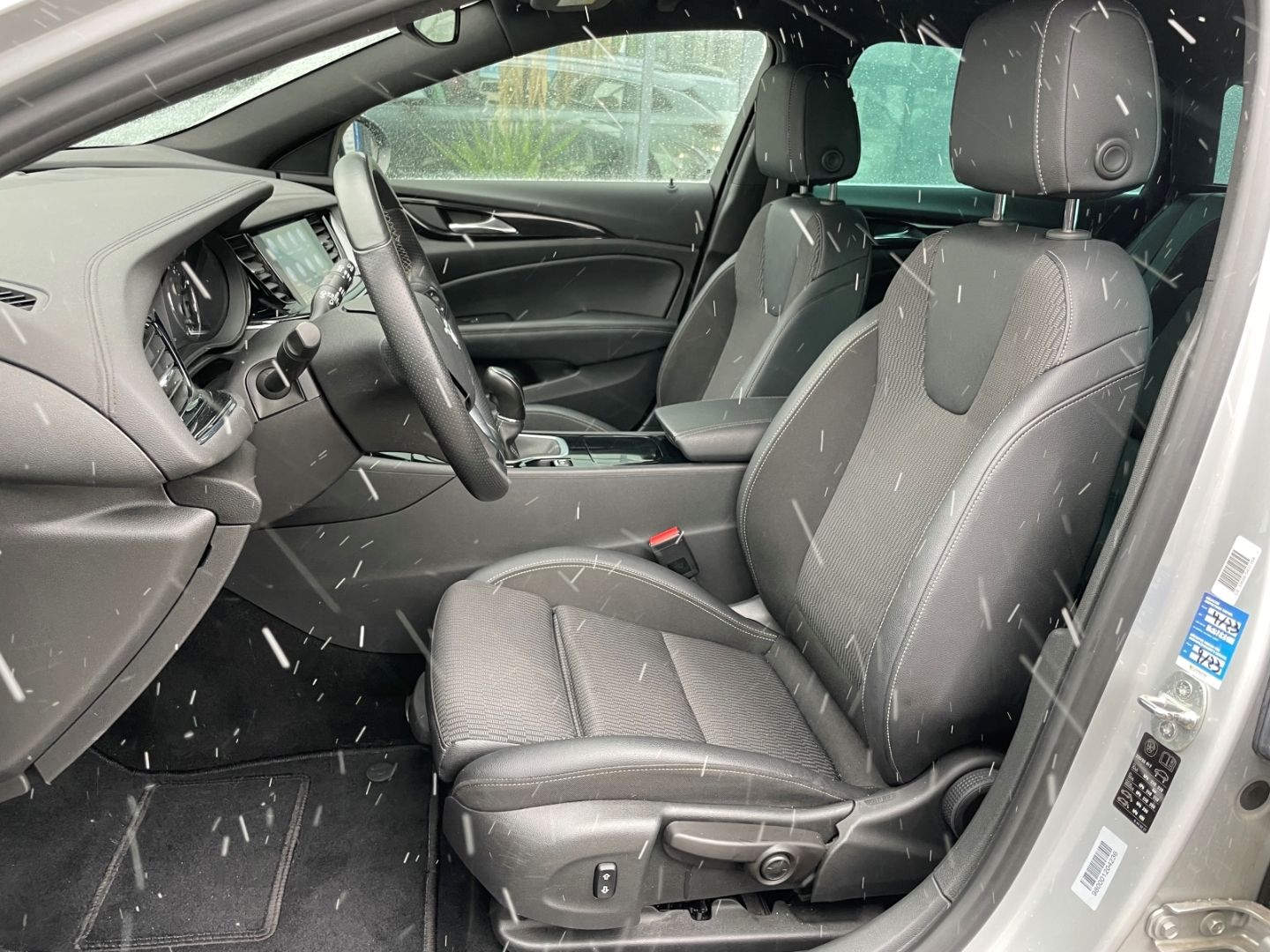 Fahrzeugabbildung Opel Insignia B Sports Tourer INNOVATION LED Navi