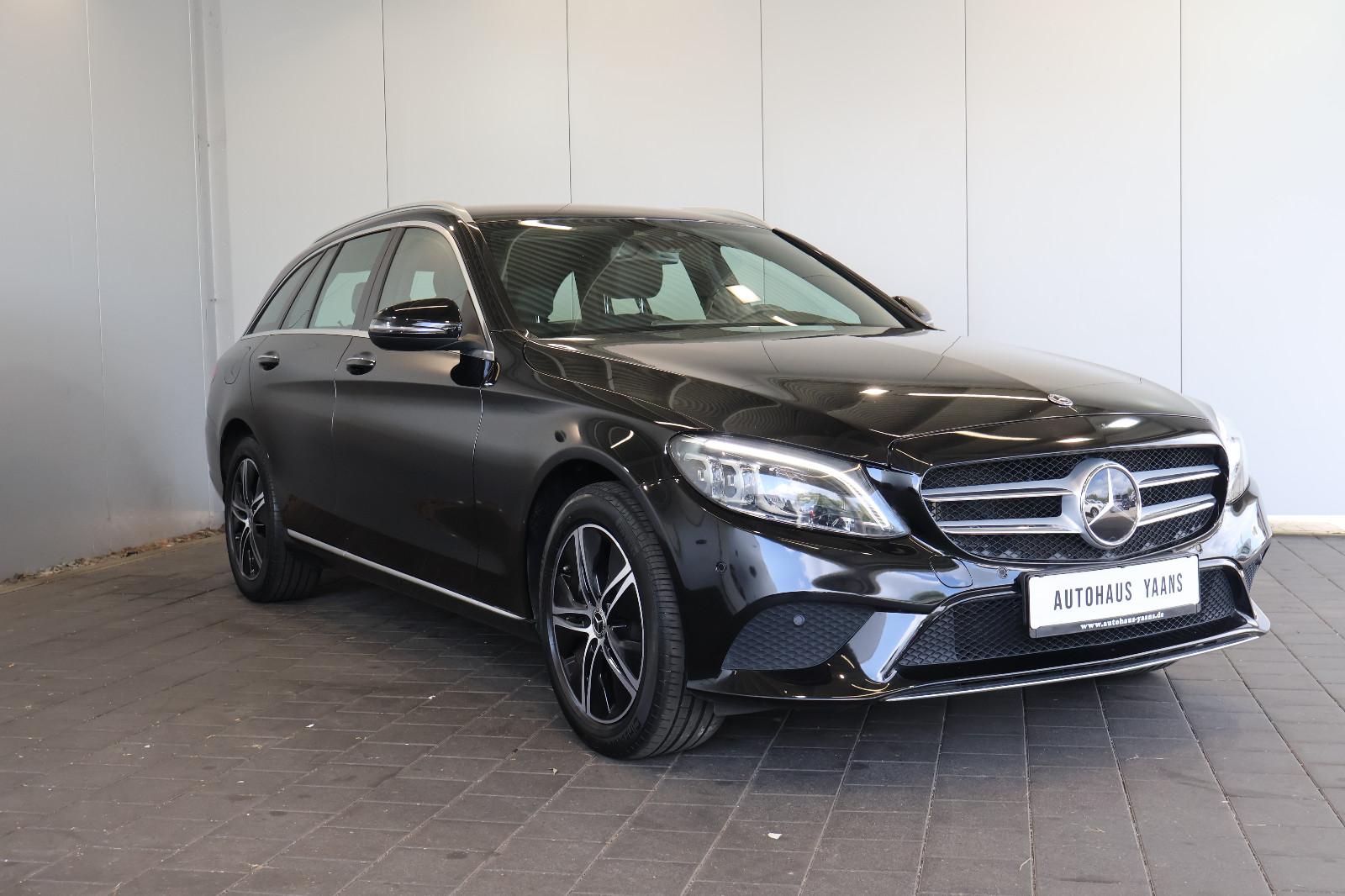 Mercedes-Benz C 300d 4M Avantgarde DISTR.+MULTIBEAM+KEY+AHK