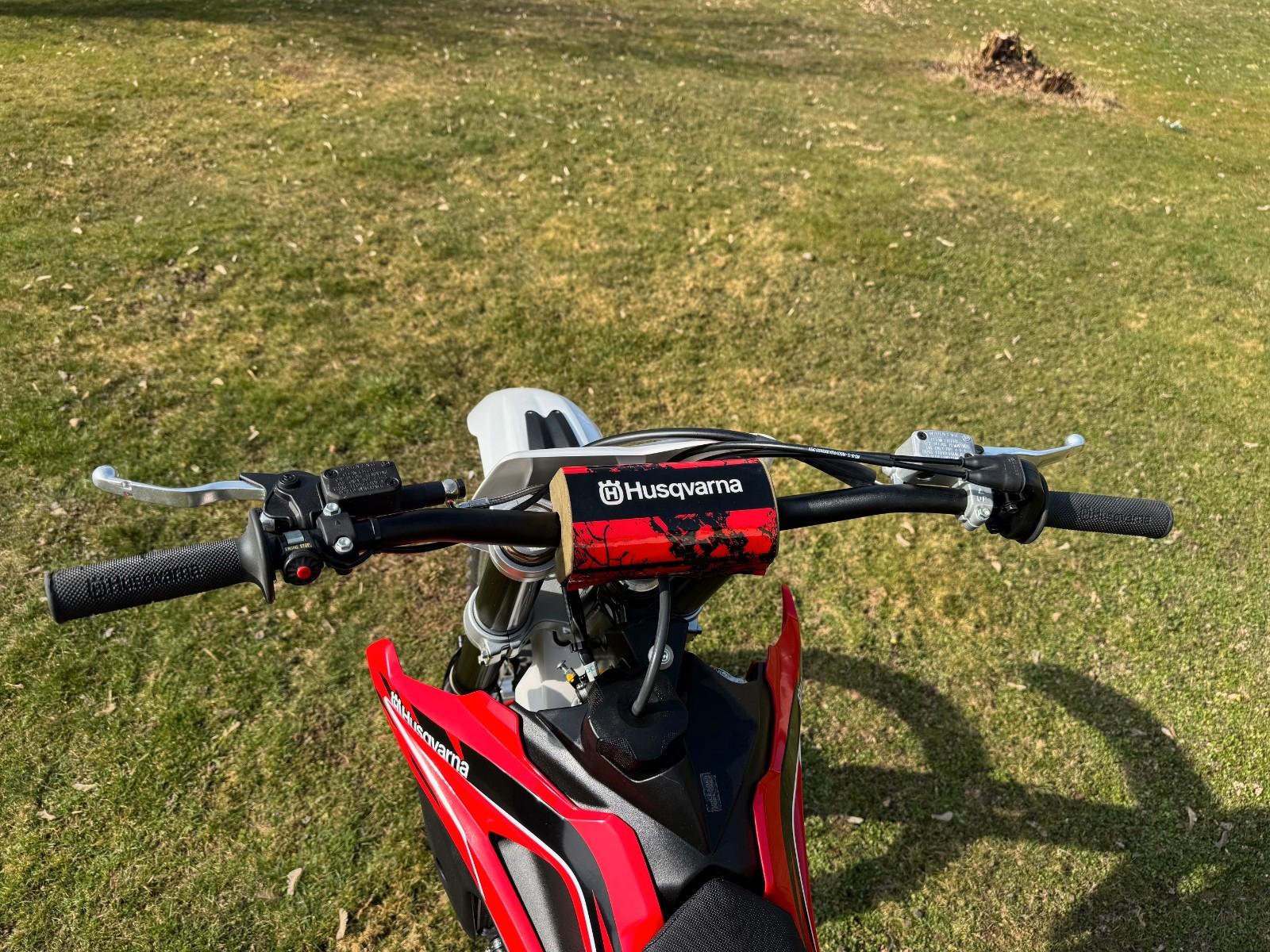 Husqvarna  2013 — photo 13