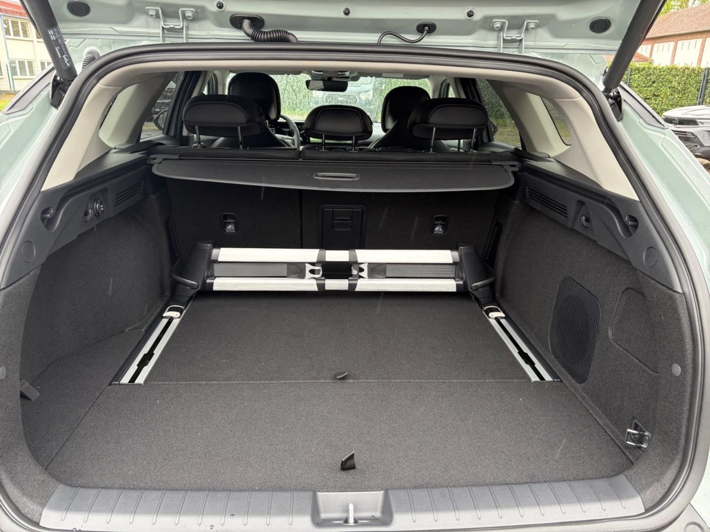 Fahrzeugabbildung Kia K4 SW 1.6 T-GDI 110 kW Spirit Navi Digitales Coc
