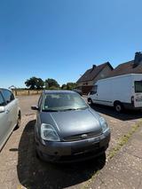 Ford Fiesta Mk5 1.3 Benziner 60 Ps aus 2003 - Ford: 20m P5