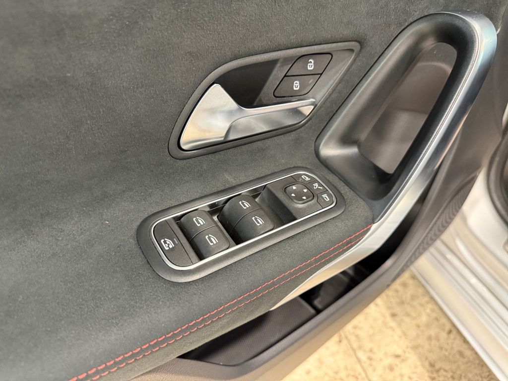 Mercedes-Benz A 200 - Bild 24