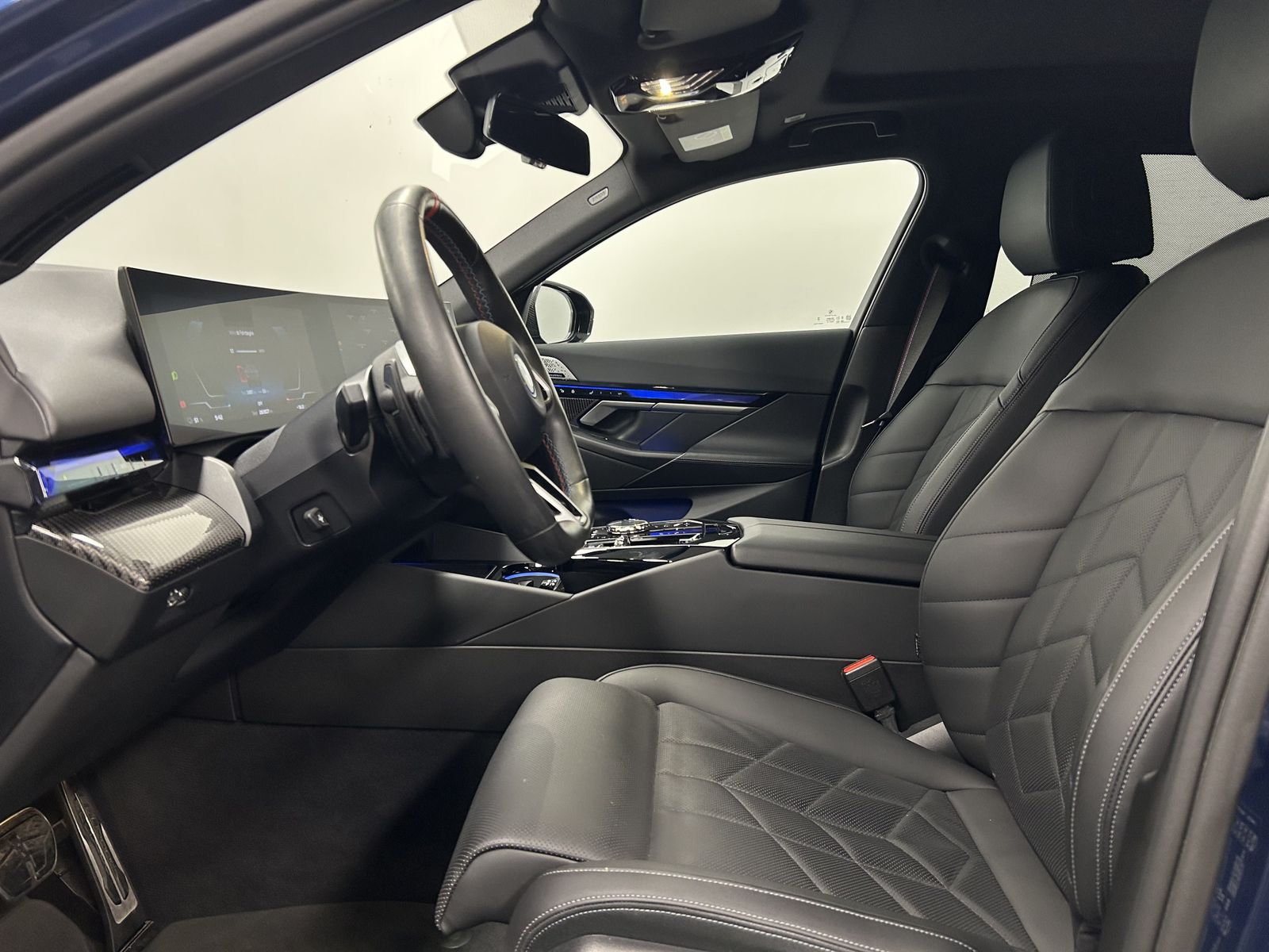 BMW i5 M60 xDrive Limousine Sportpaket Head-Up DAB foto 4