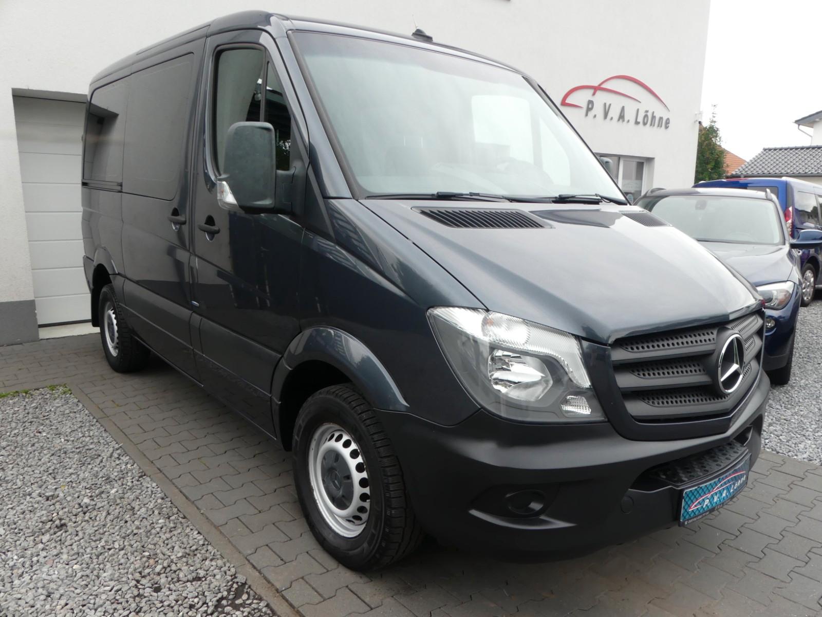 Mercedes-Benz Sprinter II 214 CDI Behindertengerecht | 5 Sitze