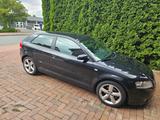Audi A3 2.0 FSI tiptronic S line Sportpaket plus ... - Audi A3 aus 2006: 2.0
