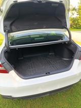 Toyota Camry 2,5-l-VVT-i Hybrid Executive Auto Exec... - Toyota Camry: 2.5