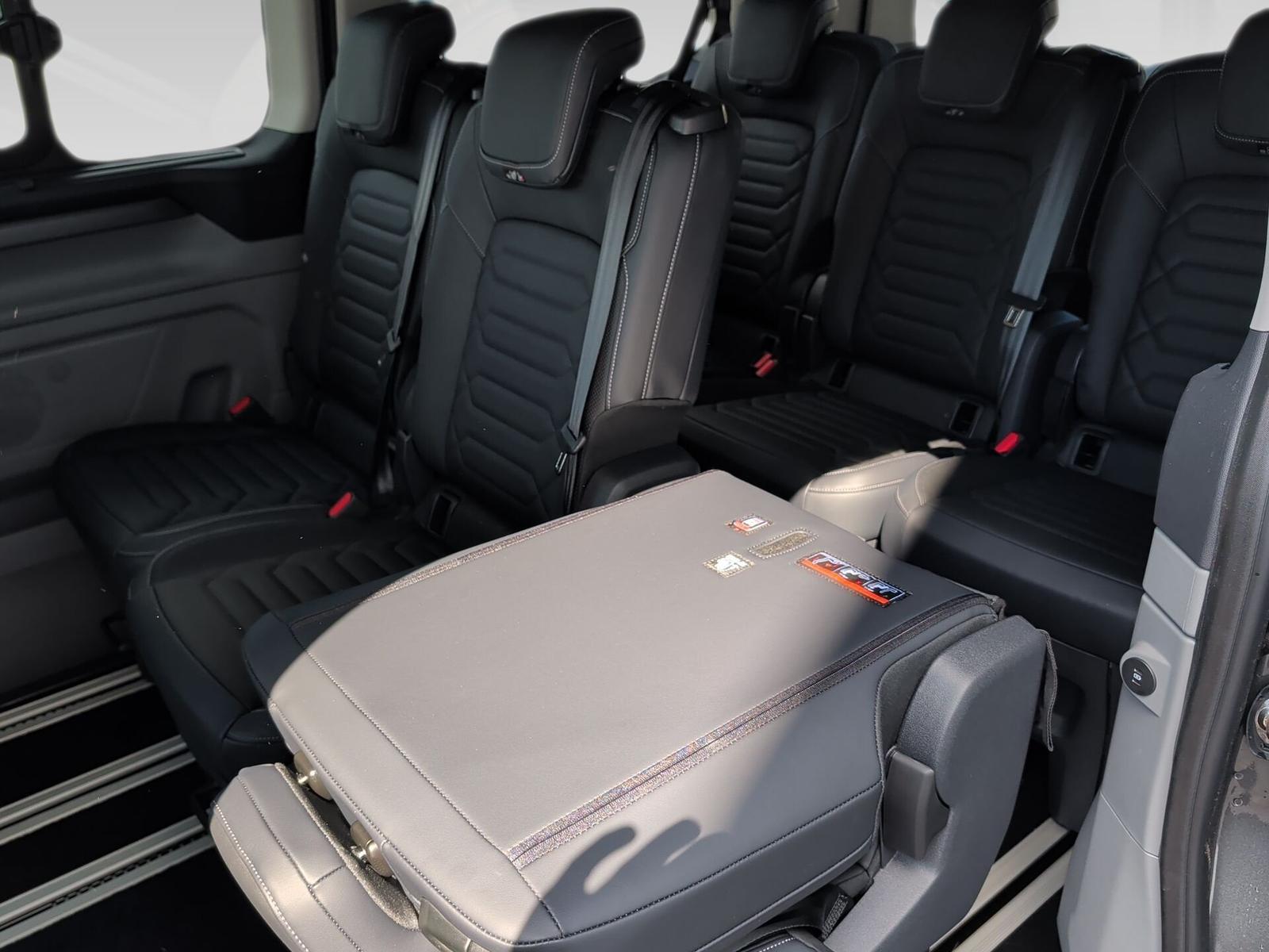 Ford Tourneo Custom L1 Titanium X 8S 5Jahre+AHK+Leder