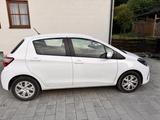 Toyota Yaris 1,0-l-VVT-i Comfort Comfort - Toyota Yaris: Von Privat