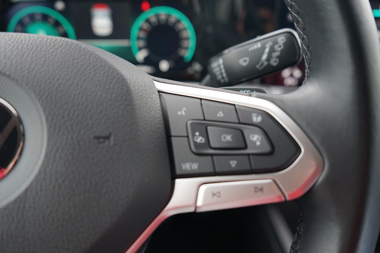 Volkswagen Golf VIII 1.5 eTSI DSG Style LED Navi HarmanKard, миниатюра 23