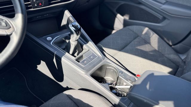 Volkswagen Golf 1.5 TSI OPF 96kW Life Variant