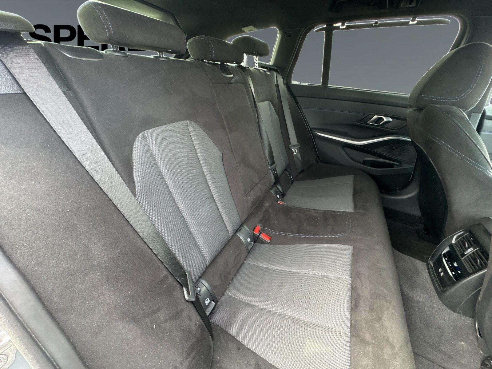 BMW 330 - Bild 14