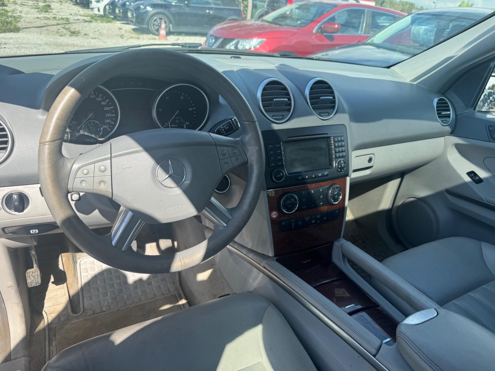 Mercedes-Benz ML 320 CDI 4X4,Automatik,Leder,Xenon,Tempomat