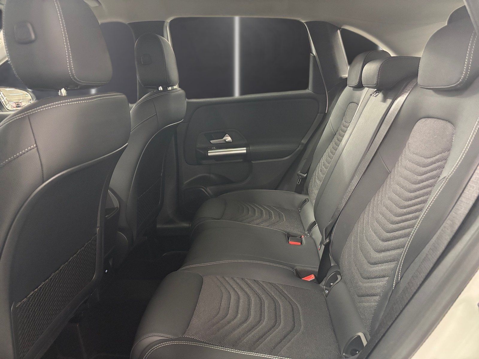 Fahrzeugabbildung Mercedes-Benz B 200 Progressive Adv.*Kamera*LED*CarPlay*MBUX*