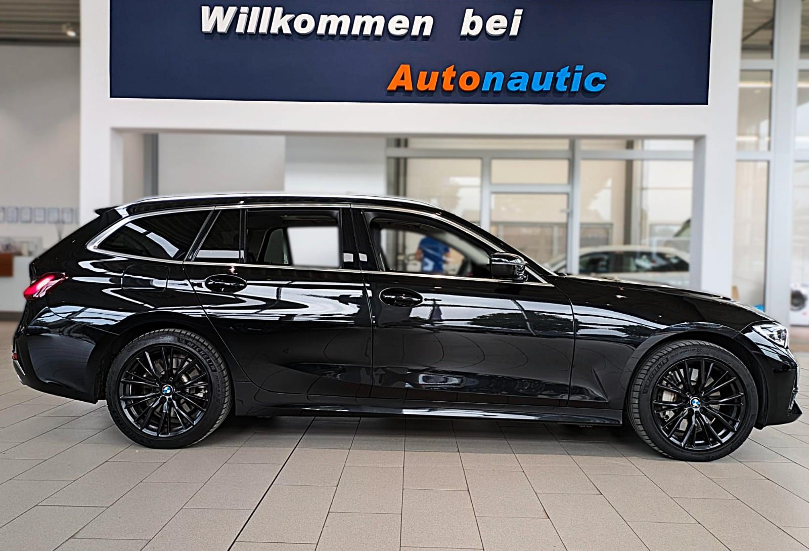 BMW 330d xDrive SAG LUXURY LEDER VIRTUAL  PANO LED