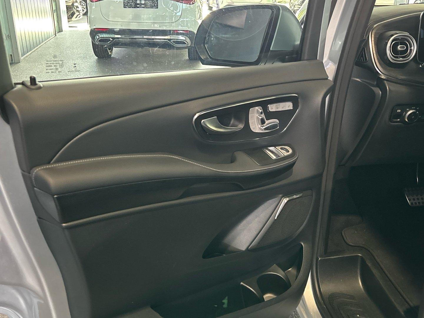 Mercedes-Benz V 250d Avantgarde lang AIRMATIC Pano 360° AHK 9G
