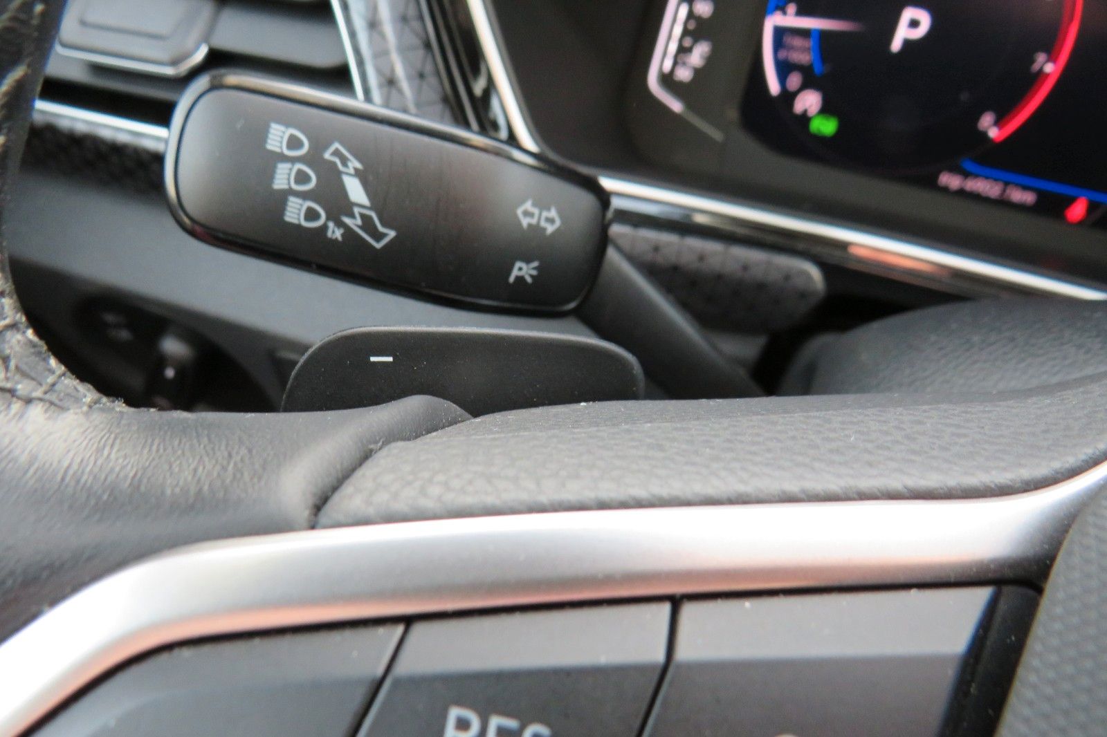 Fahrzeugabbildung Volkswagen T-Cross DSG Highline ACC NAVI KAMERA SITZH. 1Hd