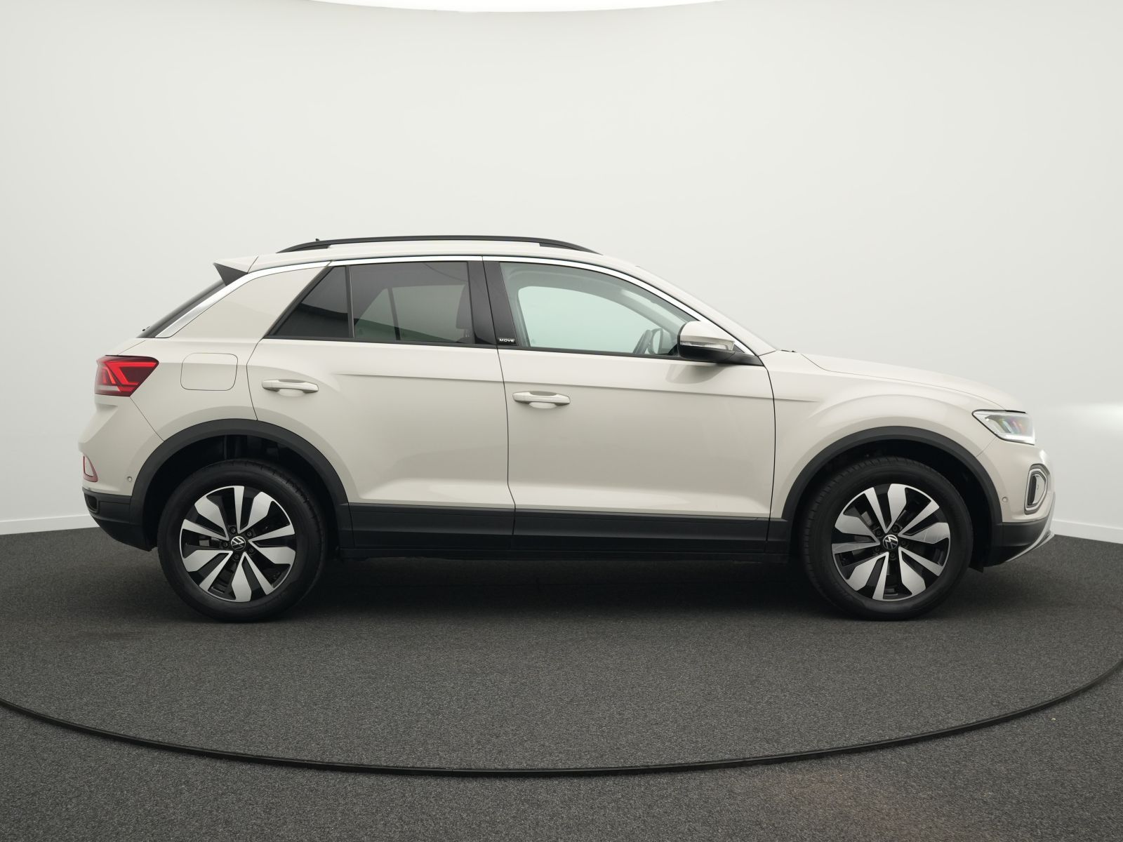 Volkswagen T-Roc - Bild 12
