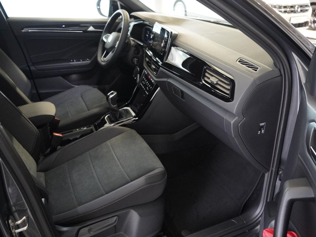 Volkswagen T-Roc 2.0 TDI Style Black Style IQ AHK KAMERA foto 11