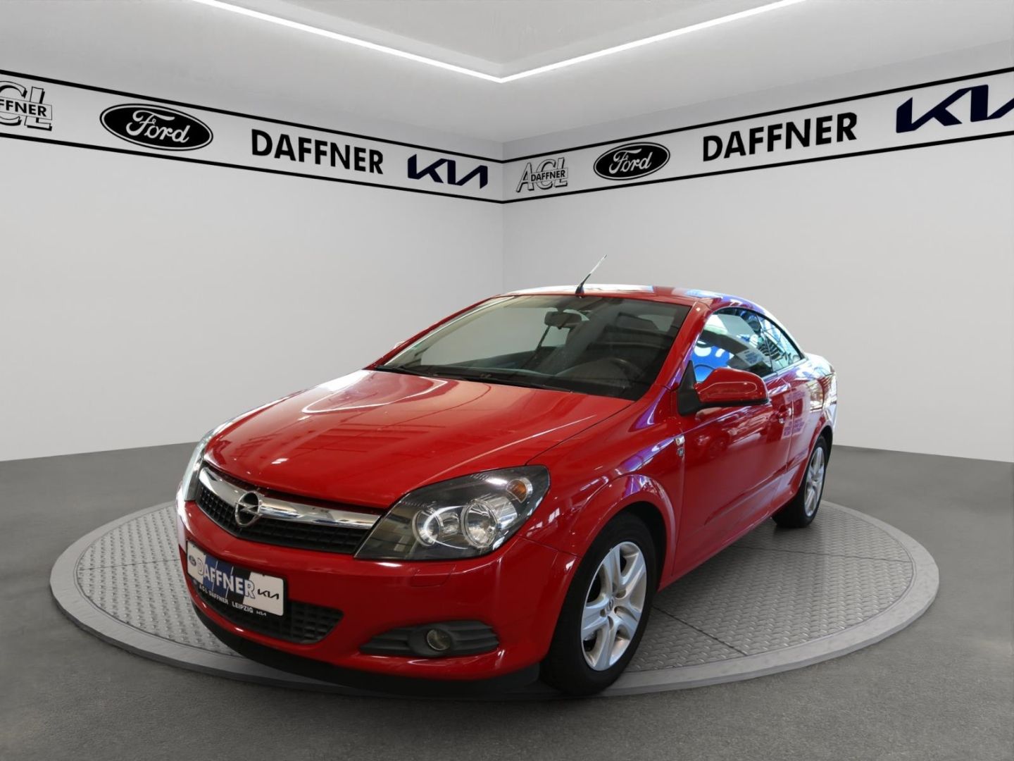 Fahrzeugabbildung Opel Astra H Twin Top Edition 111-Jahre Cabrio