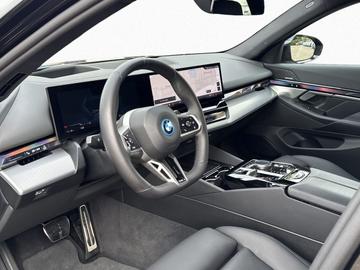 2025 BMW I5 — миниатюра 19